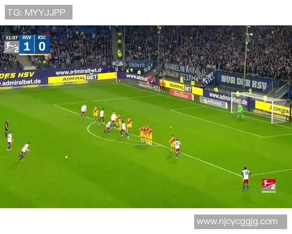 卡斯鲁厄与汉堡精彩对决回放分析及比赛亮点总结